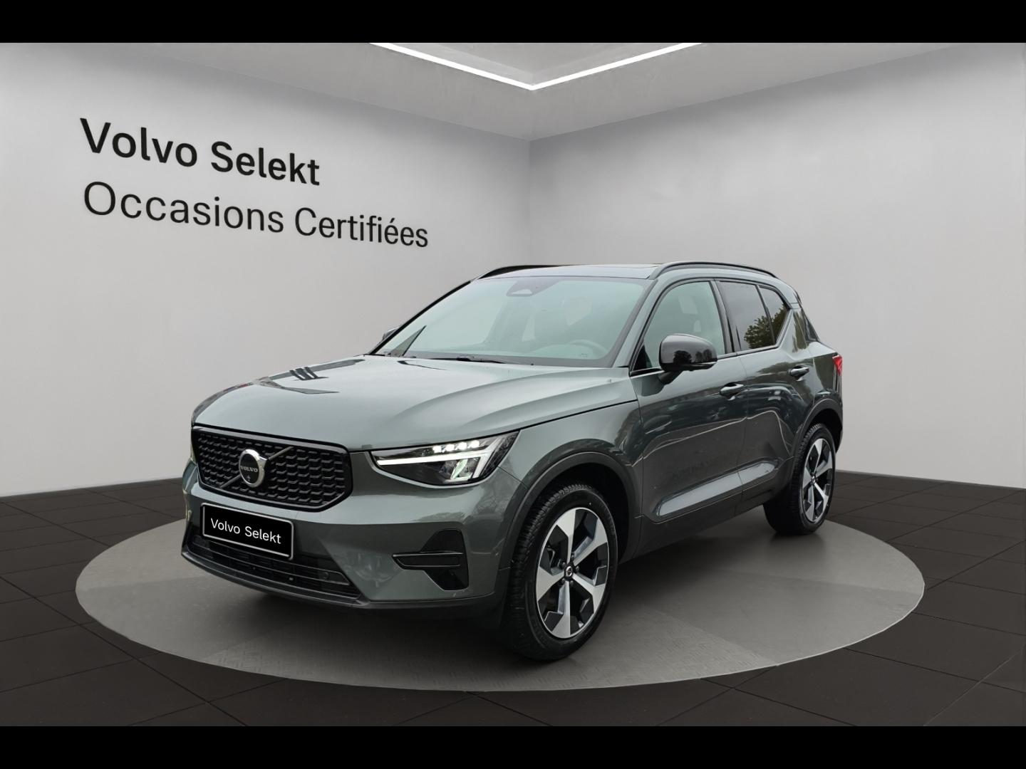 Photo VOLVO XC40 B3 163ch Ultra DCT 7