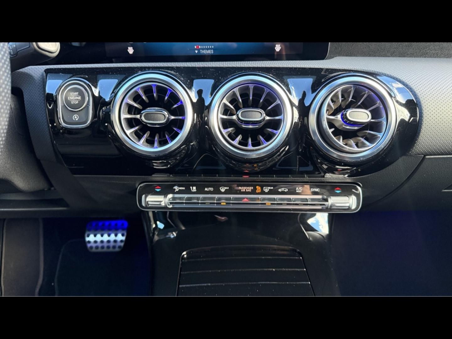 Image MERCEDES-BENZ Classe A 200 d 150ch AMG Line 8G-DCT