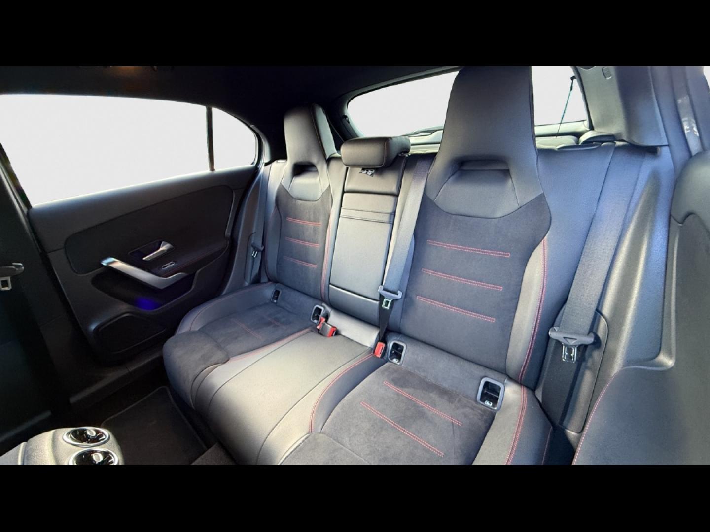 Image MERCEDES-BENZ Classe A 200 d 150ch AMG Line 8G-DCT