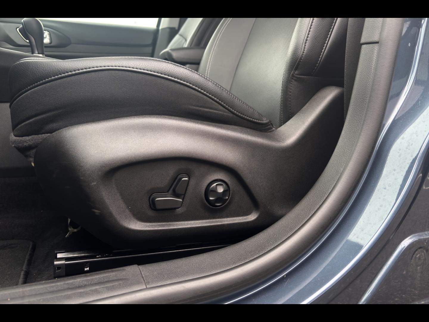 Image JEEP Compass 1.5 Turbo T4 130ch MHEV Summit 4x2 BVR7