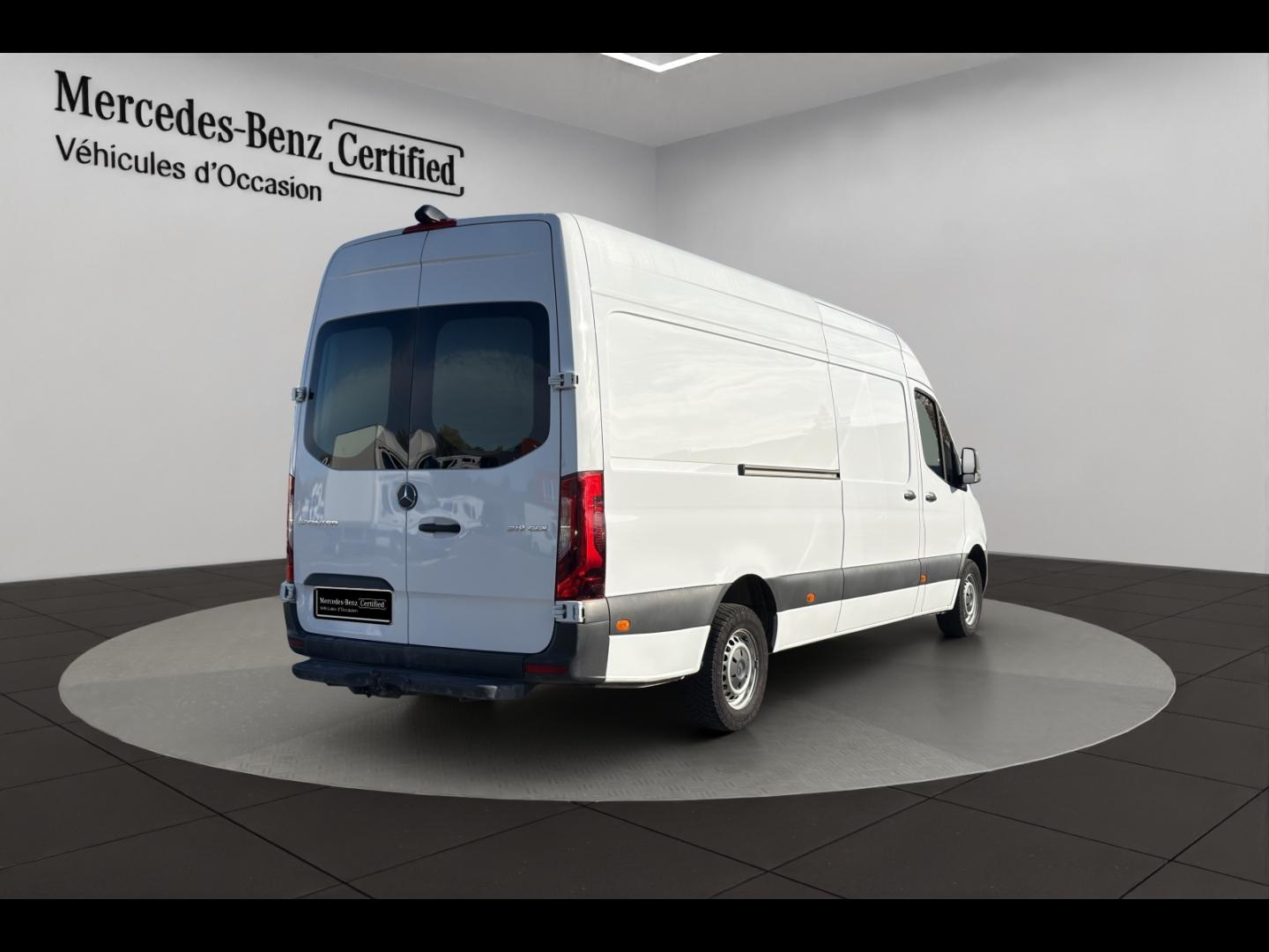 Image MERCEDES-BENZ Sprinter Fg 319 CDI 43 3T5 Pro Propulsion Lourd 7G-Tronic Plus