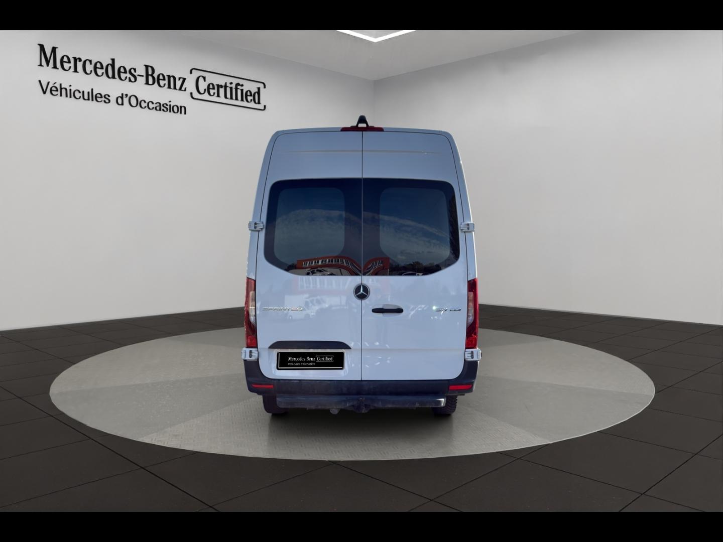 Image MERCEDES-BENZ Sprinter Fg 319 CDI 43 3T5 Pro Propulsion Lourd 7G-Tronic Plus