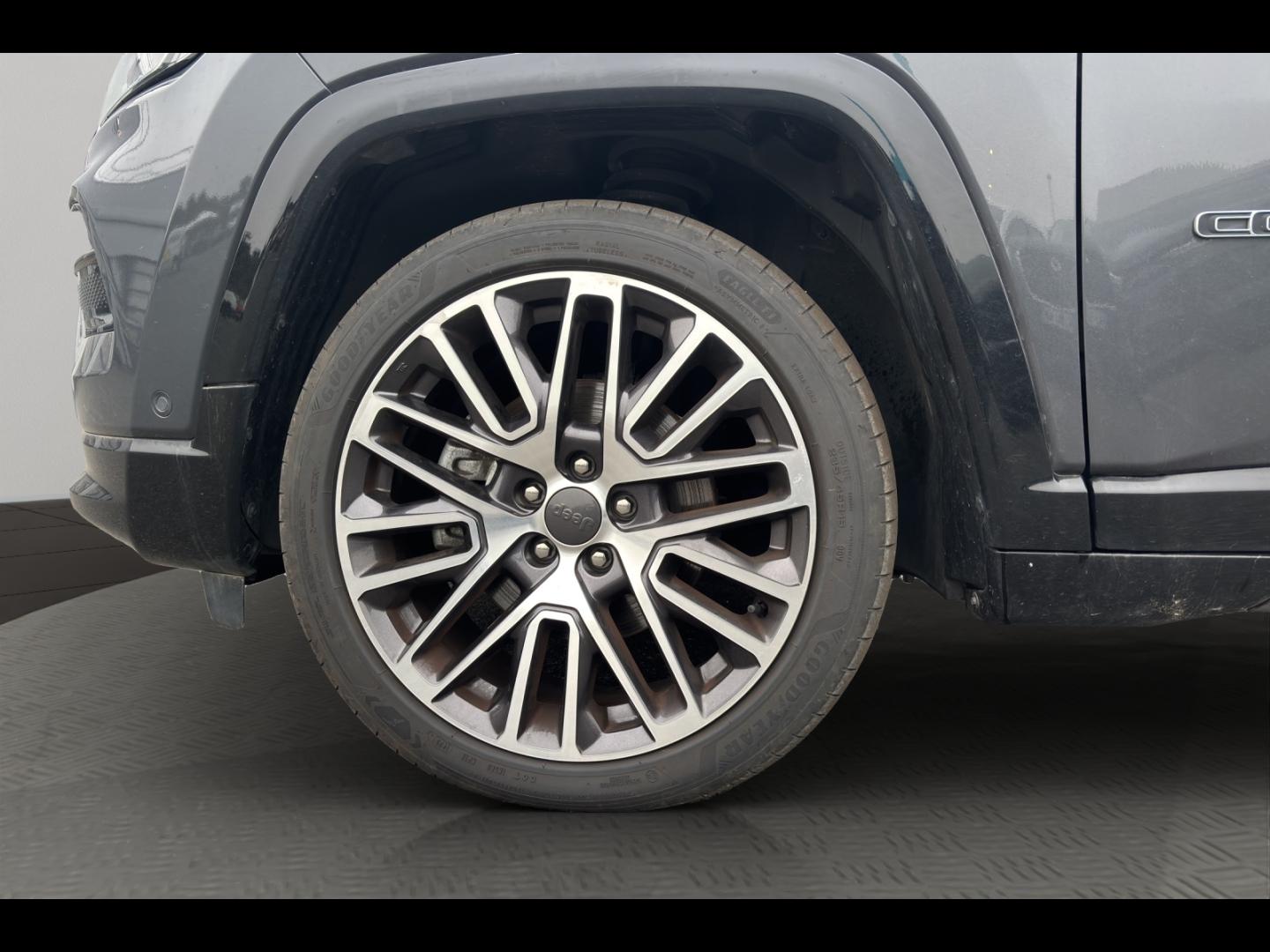 Image JEEP Compass 1.5 Turbo T4 130ch MHEV Summit 4x2 BVR7