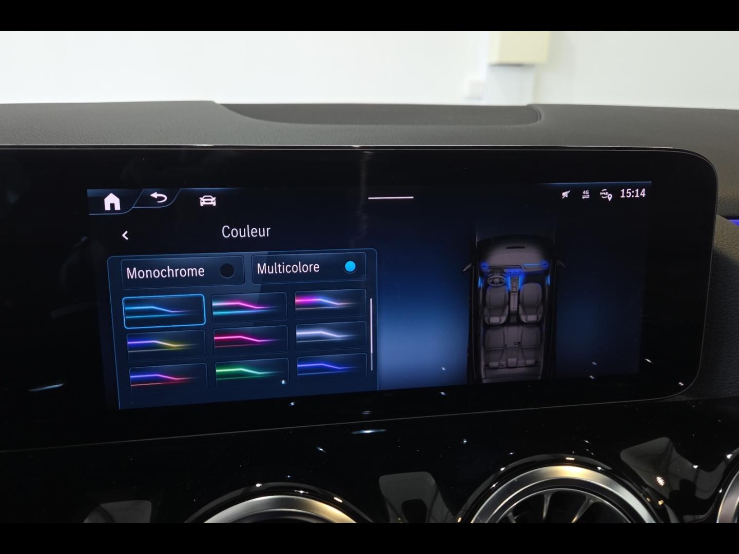 Image MERCEDES-BENZ Classe A Berline 200 d 150ch AMG Line 8G-DCT