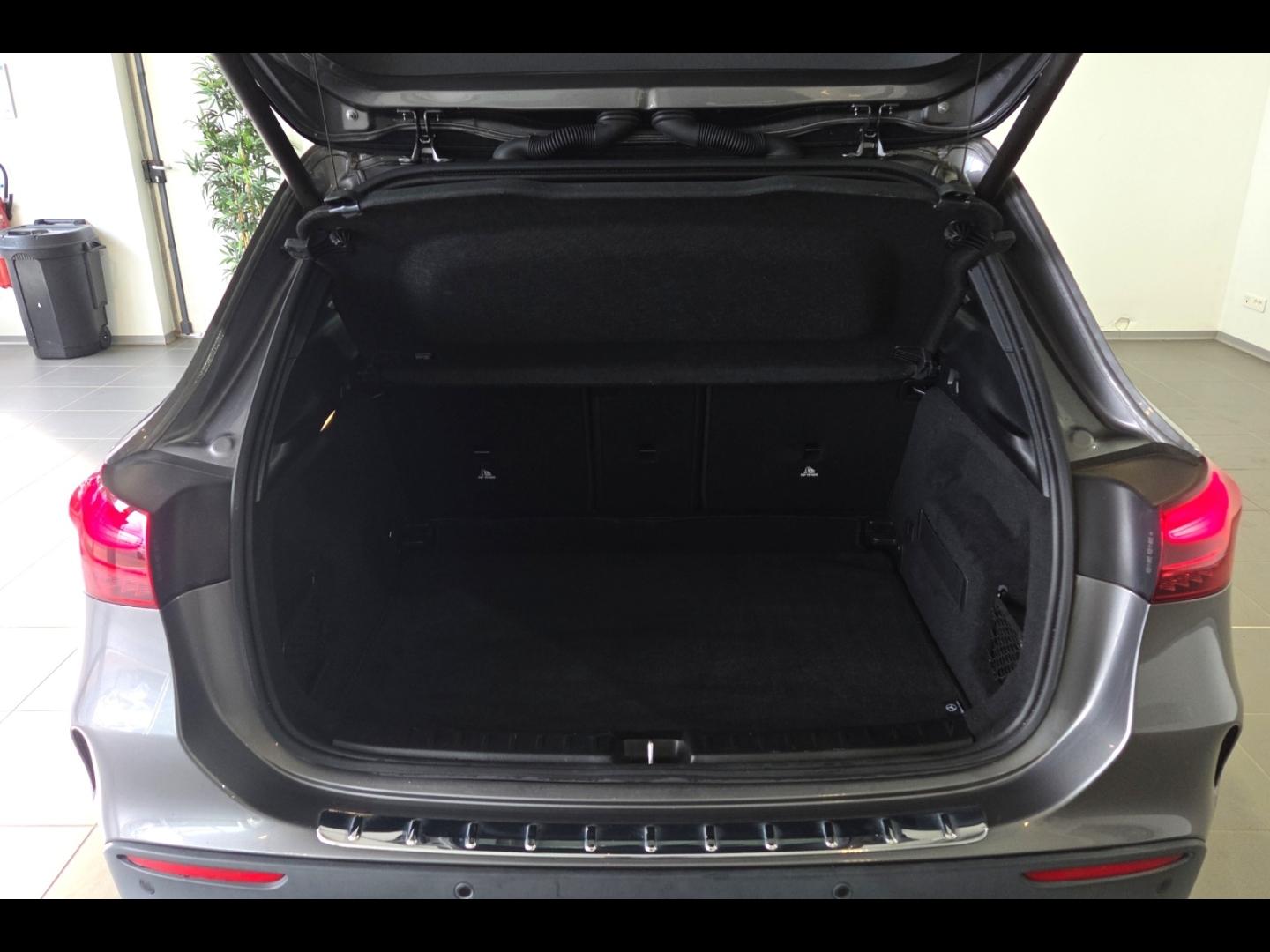 Image MERCEDES-BENZ Classe A Berline 200 d 150ch AMG Line 8G-DCT