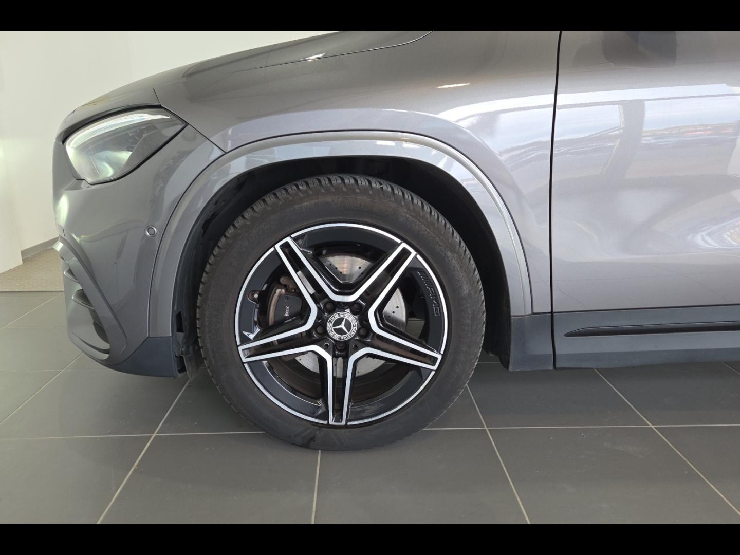 Image MERCEDES-BENZ Classe A Berline 200 d 150ch AMG Line 8G-DCT