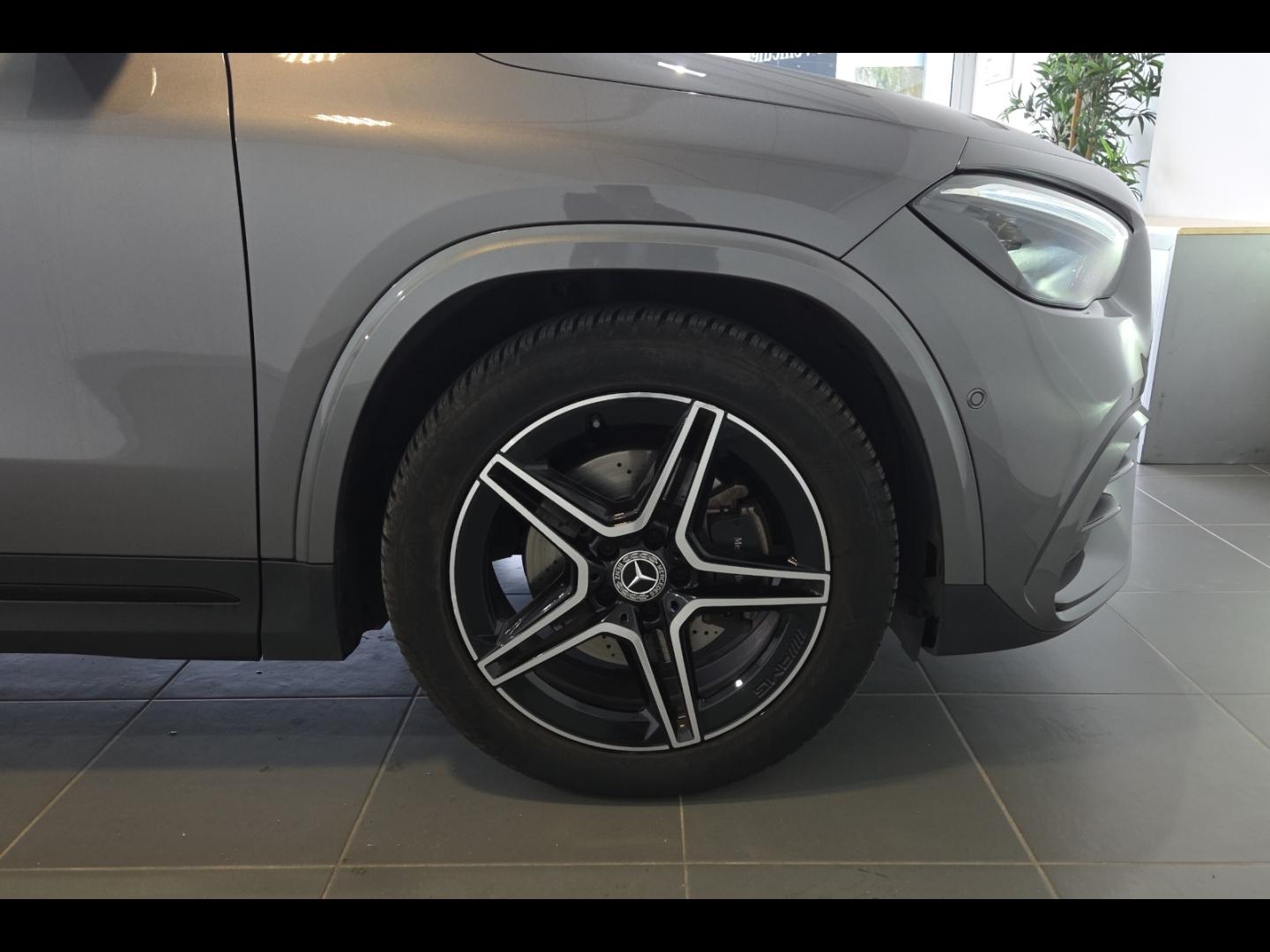 Image MERCEDES-BENZ Classe A Berline 200 d 150ch AMG Line 8G-DCT