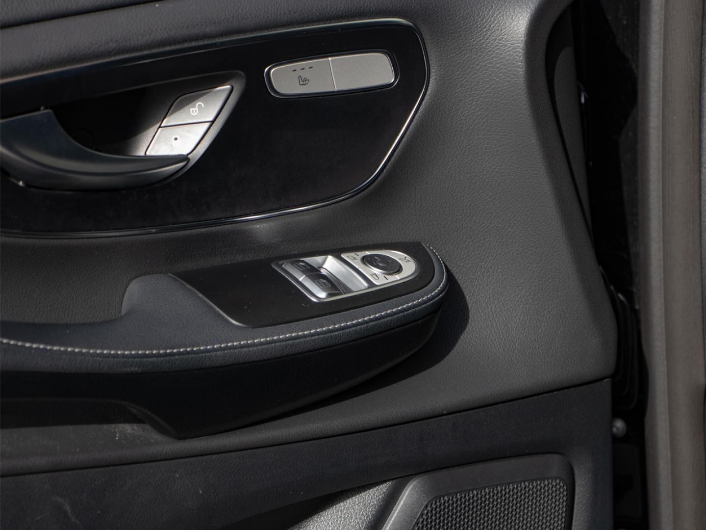 Image MERCEDES-BENZ Classe V 300 d Extra-Long Exclusive Intégrale 9G-Tronic