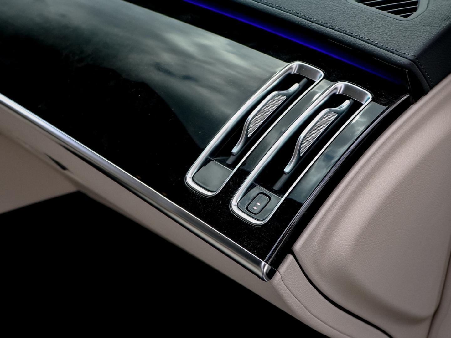 Image MERCEDES-BENZ CLASSE S AMG Line 4Matic Limousine