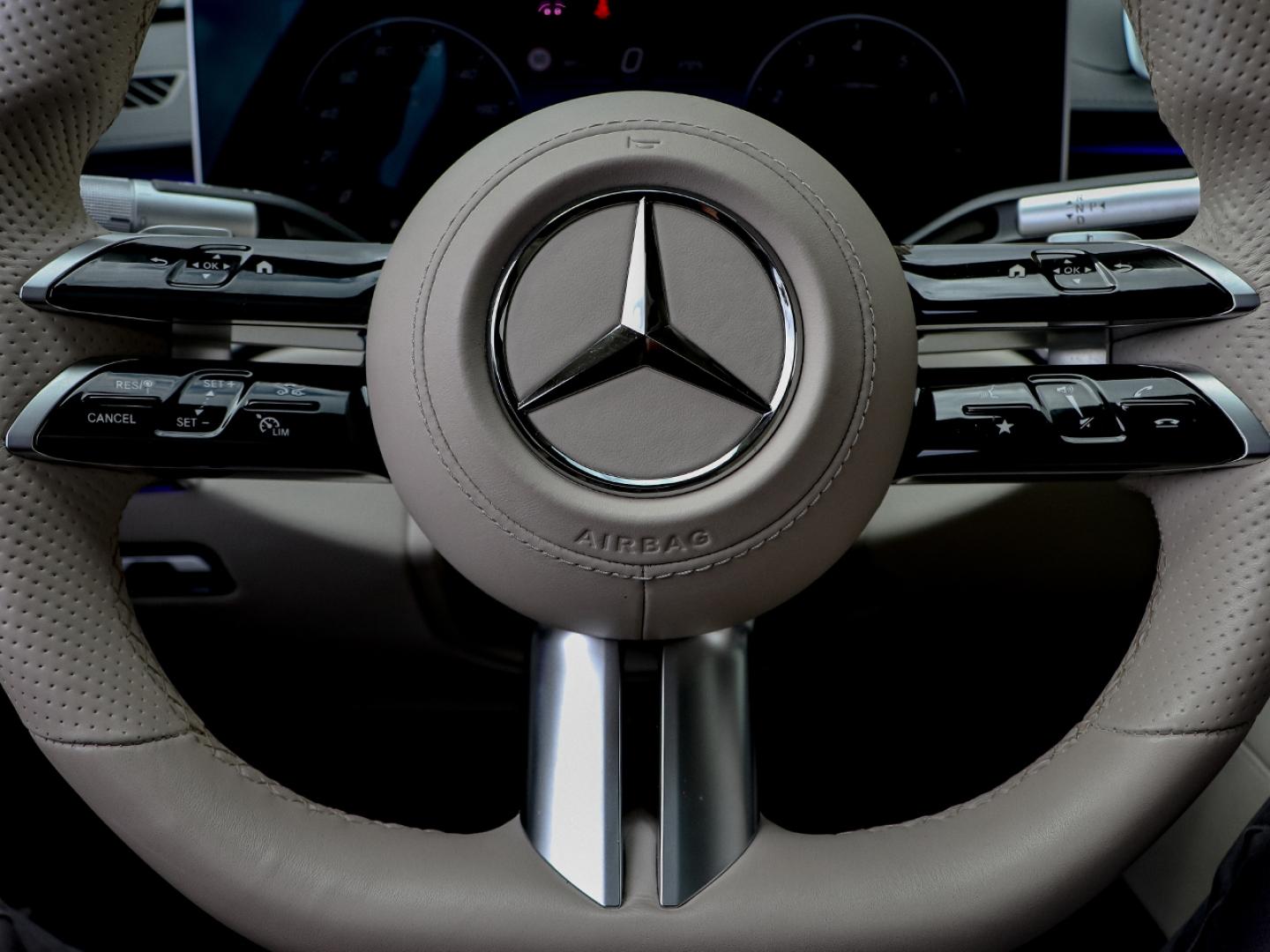 Image MERCEDES-BENZ CLASSE S AMG Line 4Matic Limousine