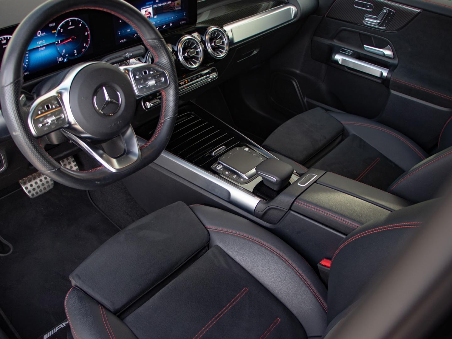 Image MERCEDES-BENZ GLB 200 d 150ch AMG Line 8G-DCT