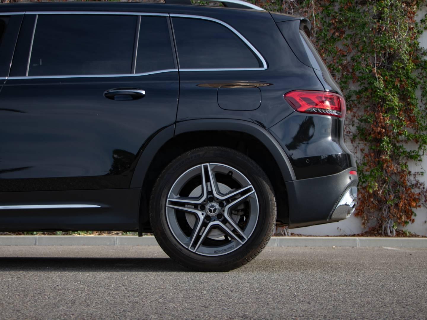 Image MERCEDES-BENZ GLB 200 d 150ch AMG Line 8G-DCT