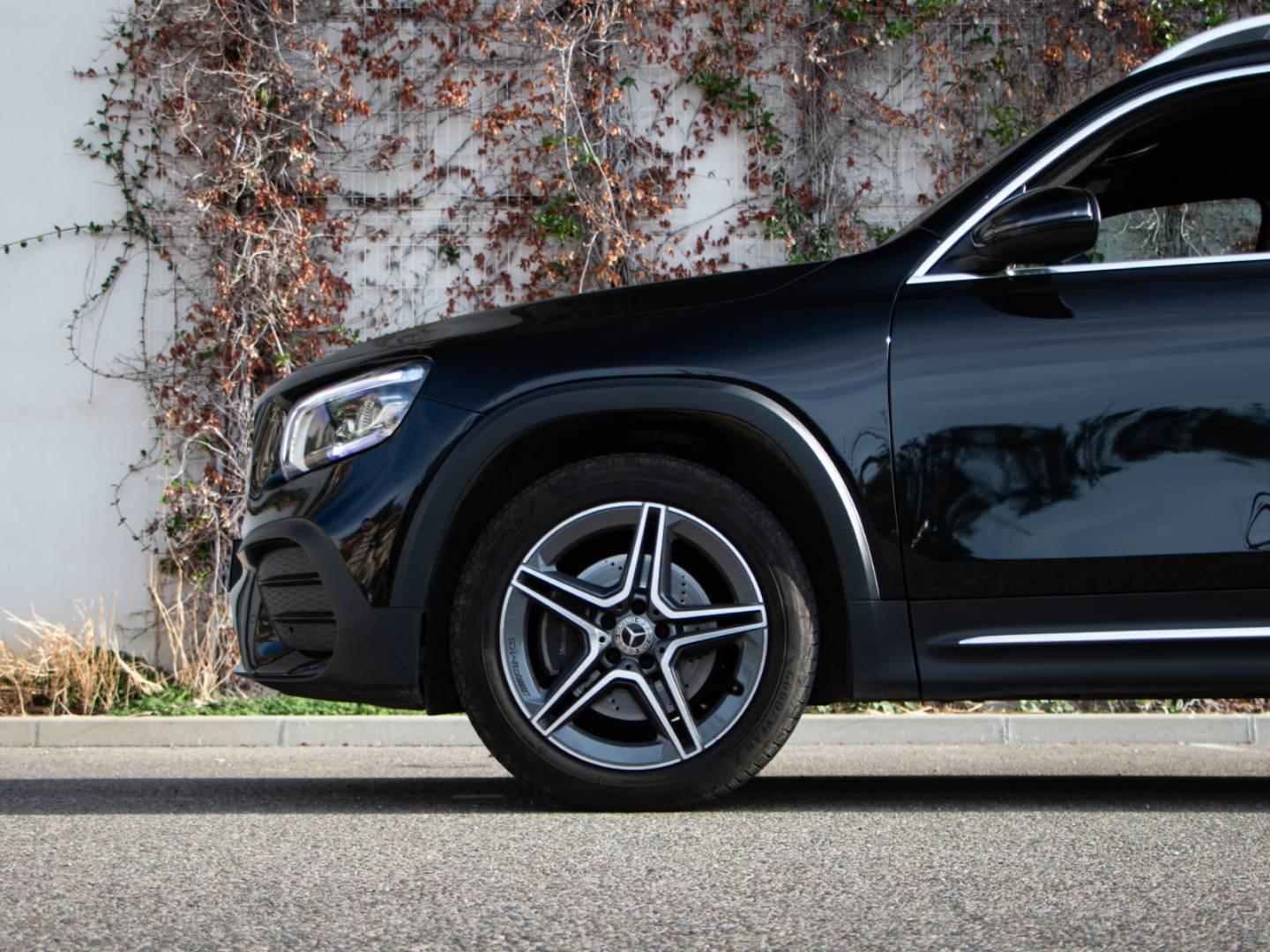 Image MERCEDES-BENZ GLB 200 d 150ch AMG Line 8G-DCT