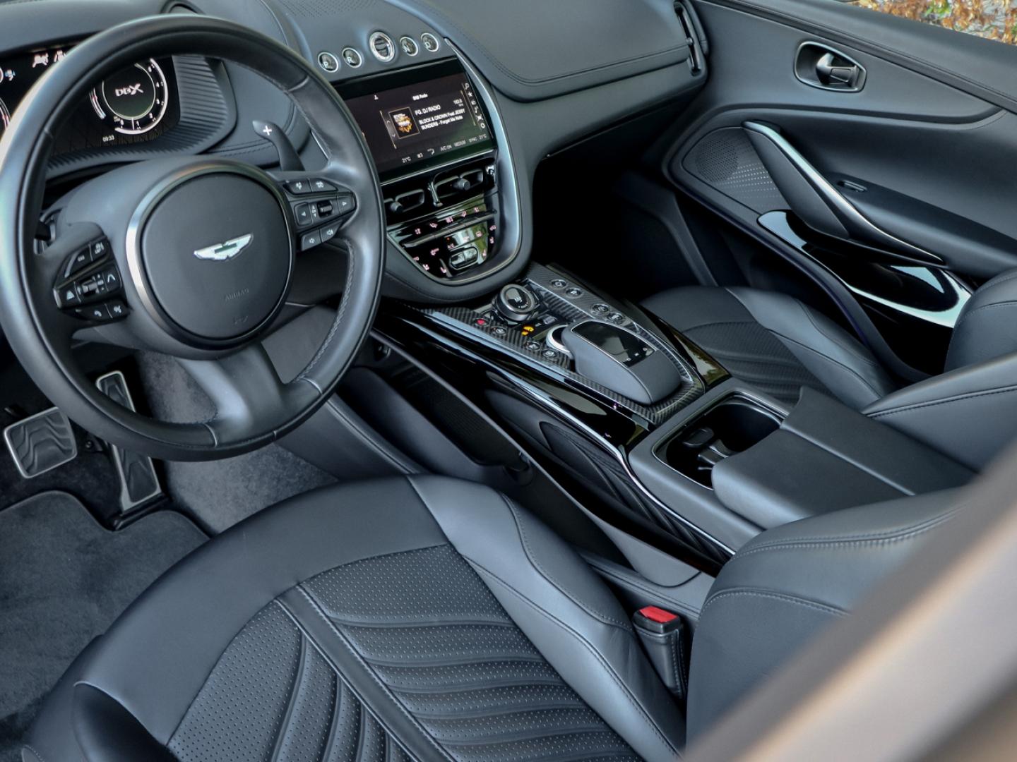 Image ASTON MARTIN DBX 4.0 V8 biturbo 707ch BVA9