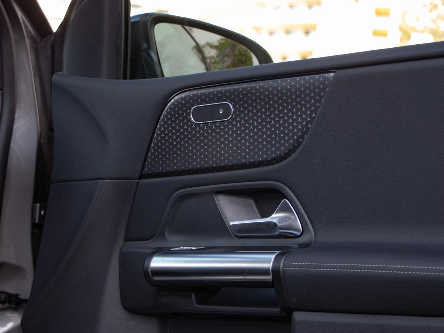 Image MERCEDES-BENZ Classe B 200d 150ch Progressive Line 8G-DCT