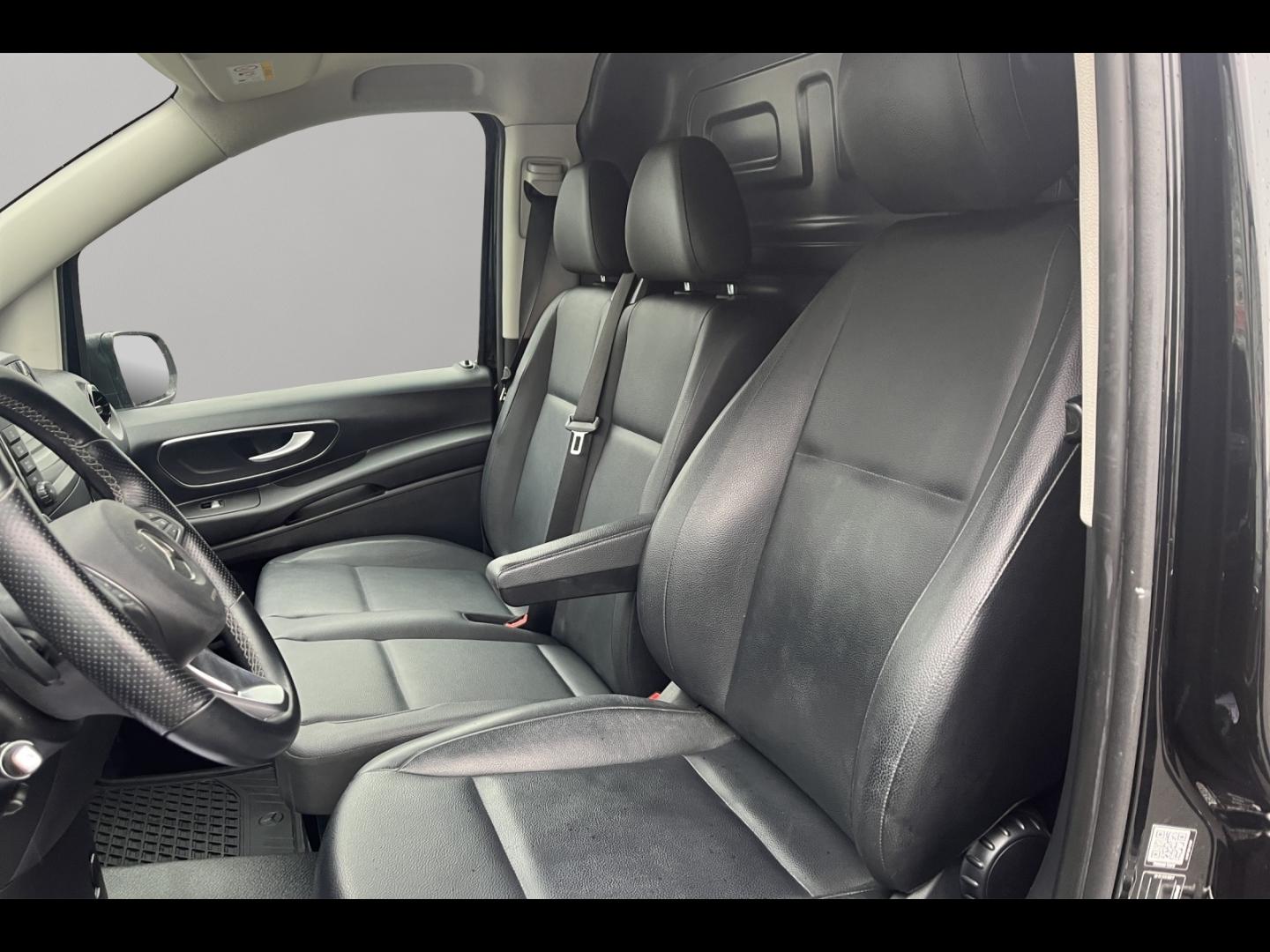 Image MERCEDES-BENZ Vito Fg 116 CDI Long Select Propulsion 9G-Tronic