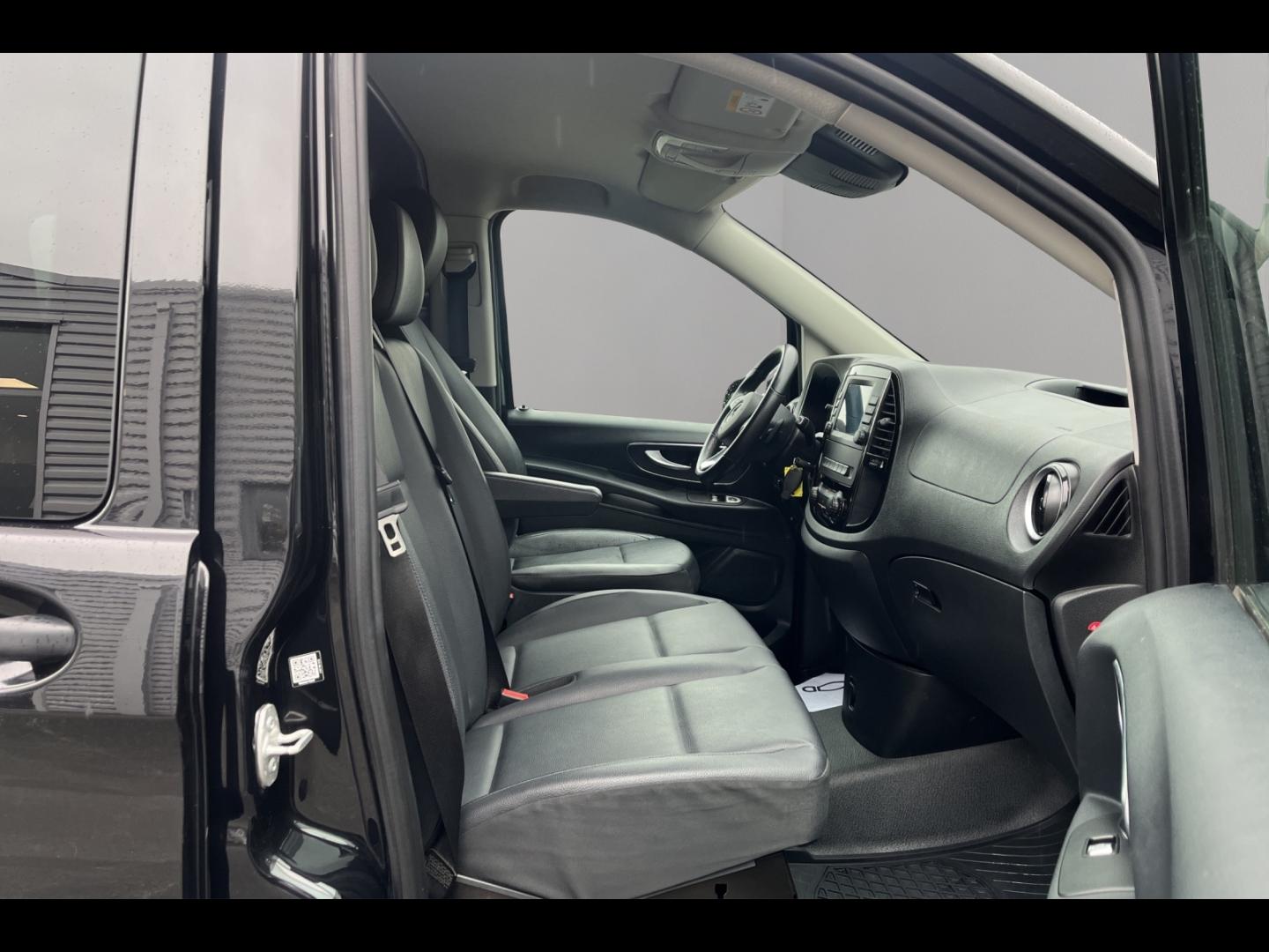 Image MERCEDES-BENZ Vito Fg 116 CDI Long Select Propulsion 9G-Tronic
