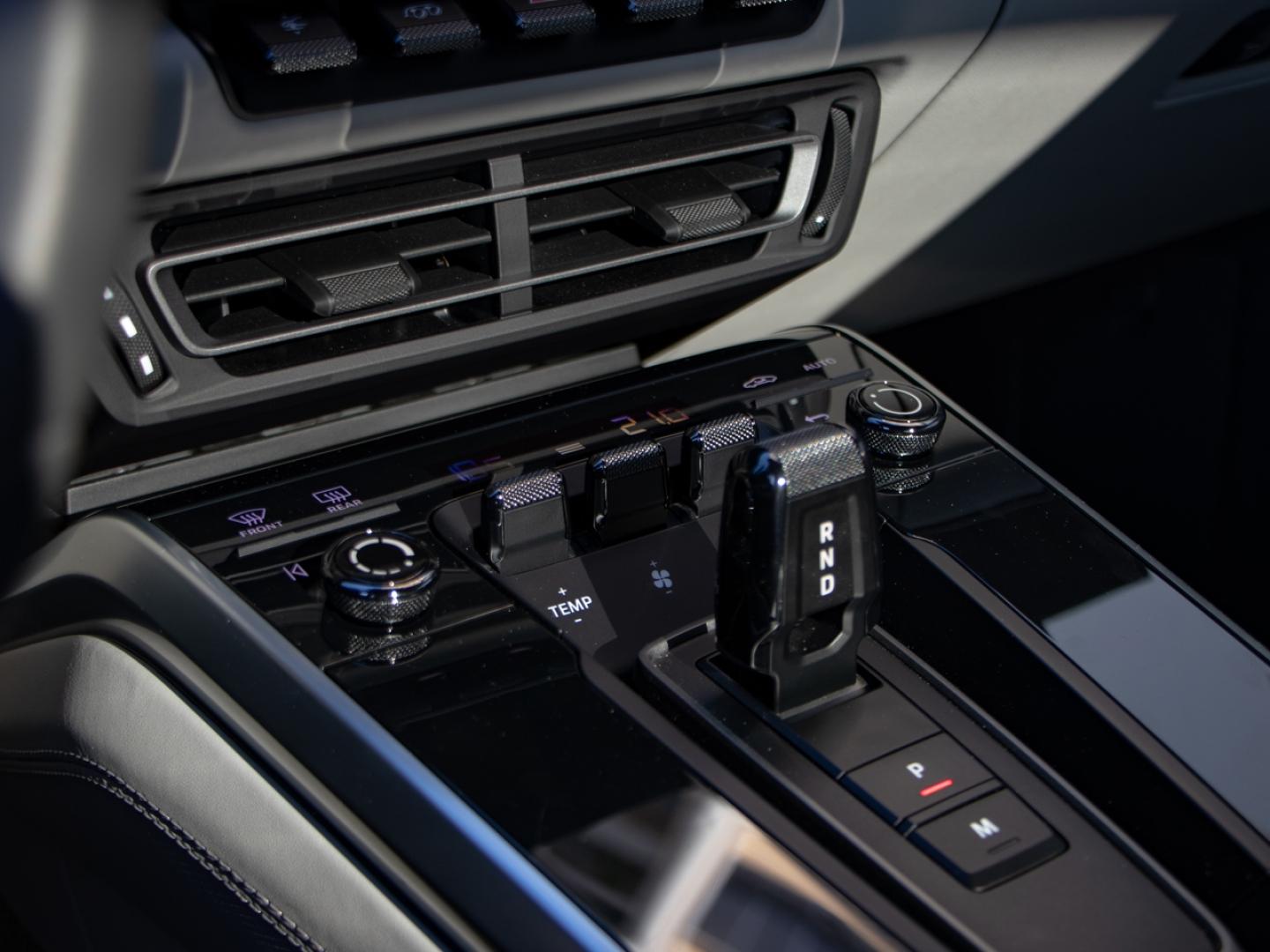 Image PORSCHE 911 Coupe 3.7 650ch Turbo S PDK
