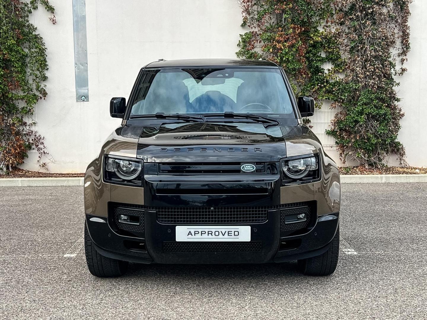 Image LAND-ROVER Defender 110 2.0 P400e X-Dynamic X