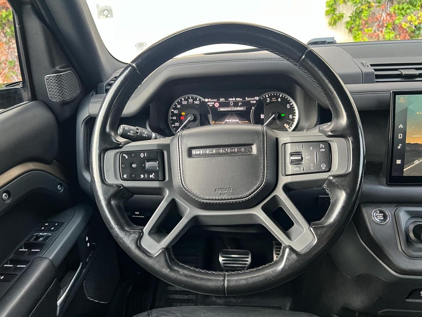Image LAND-ROVER Defender 110 2.0 P400e X-Dynamic X