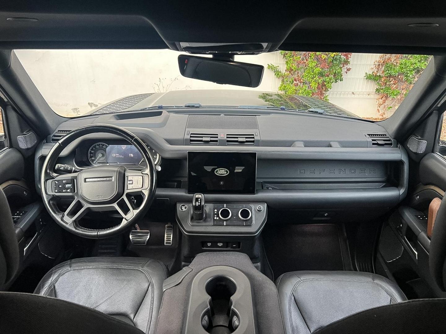 Image LAND-ROVER Defender 110 2.0 P400e X-Dynamic X