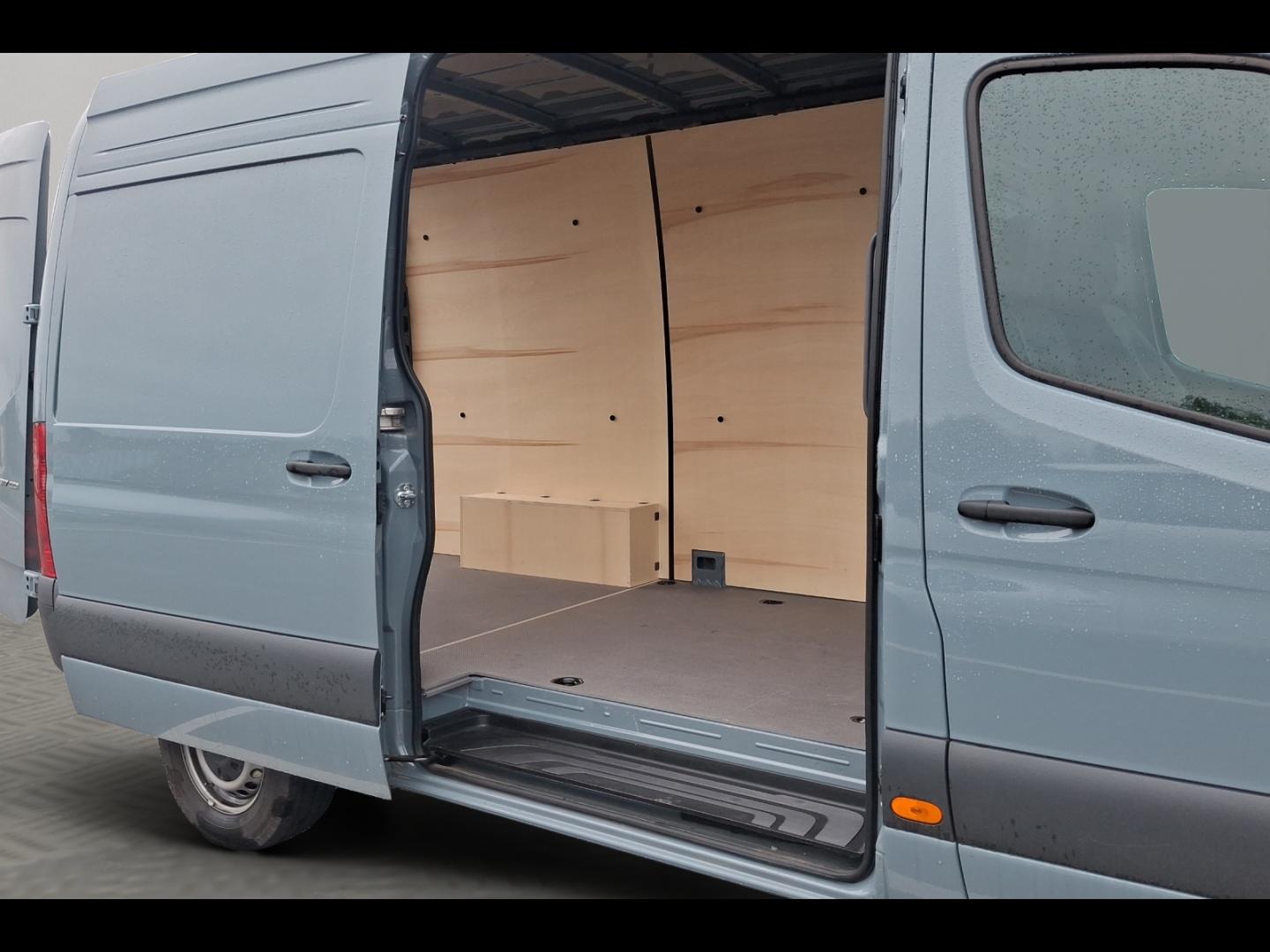 Image MERCEDES-BENZ Sprinter Fg 317 CDI 37 3T5 Pro