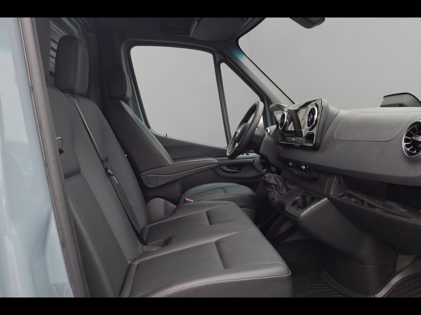 Image MERCEDES-BENZ Sprinter Fg 317 CDI 37 3T5 Pro