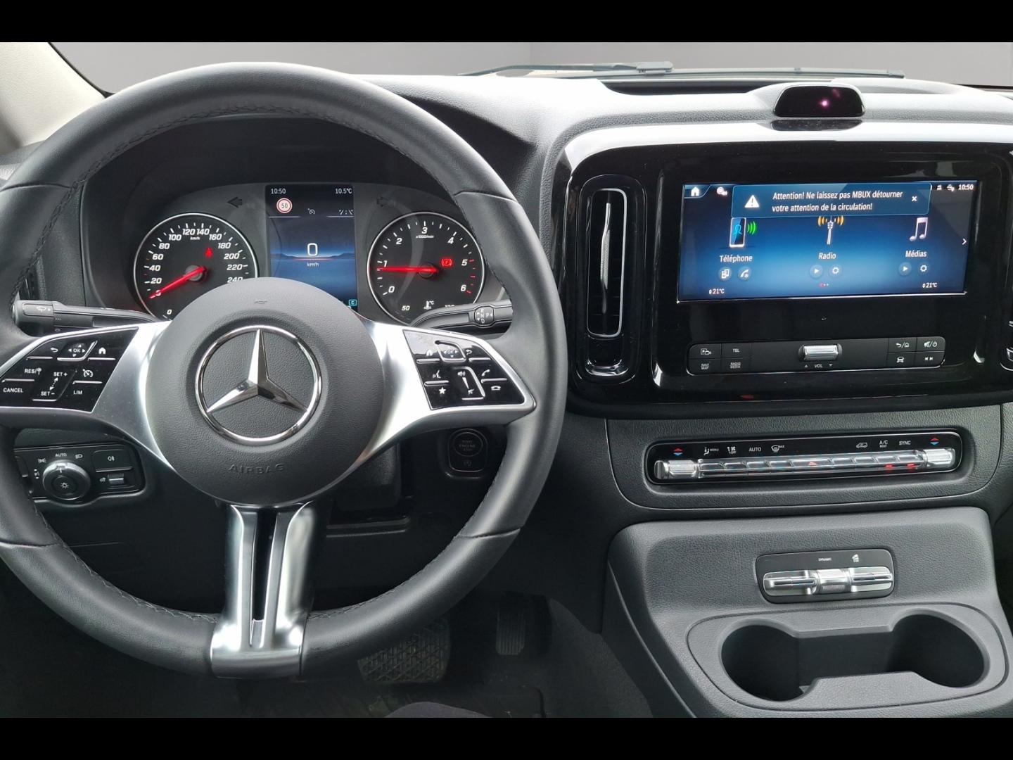 Image MERCEDES-BENZ Vito Fg 119 CDI Mixto Long Select 4X4 Propulsion 9G-Tronic