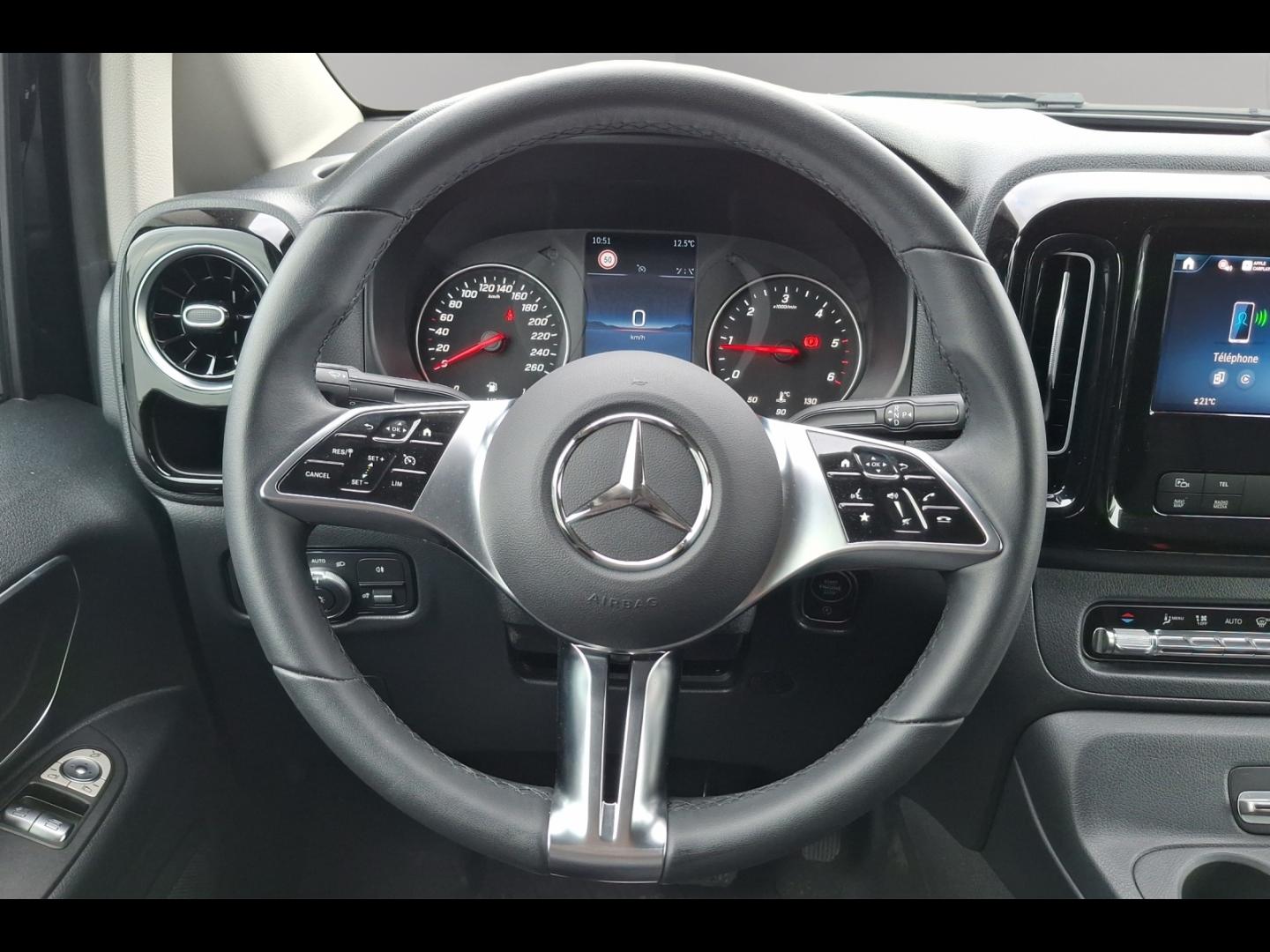 Image MERCEDES-BENZ Vito Fg 119 CDI Mixto Long Select 4X4 Propulsion 9G-Tronic