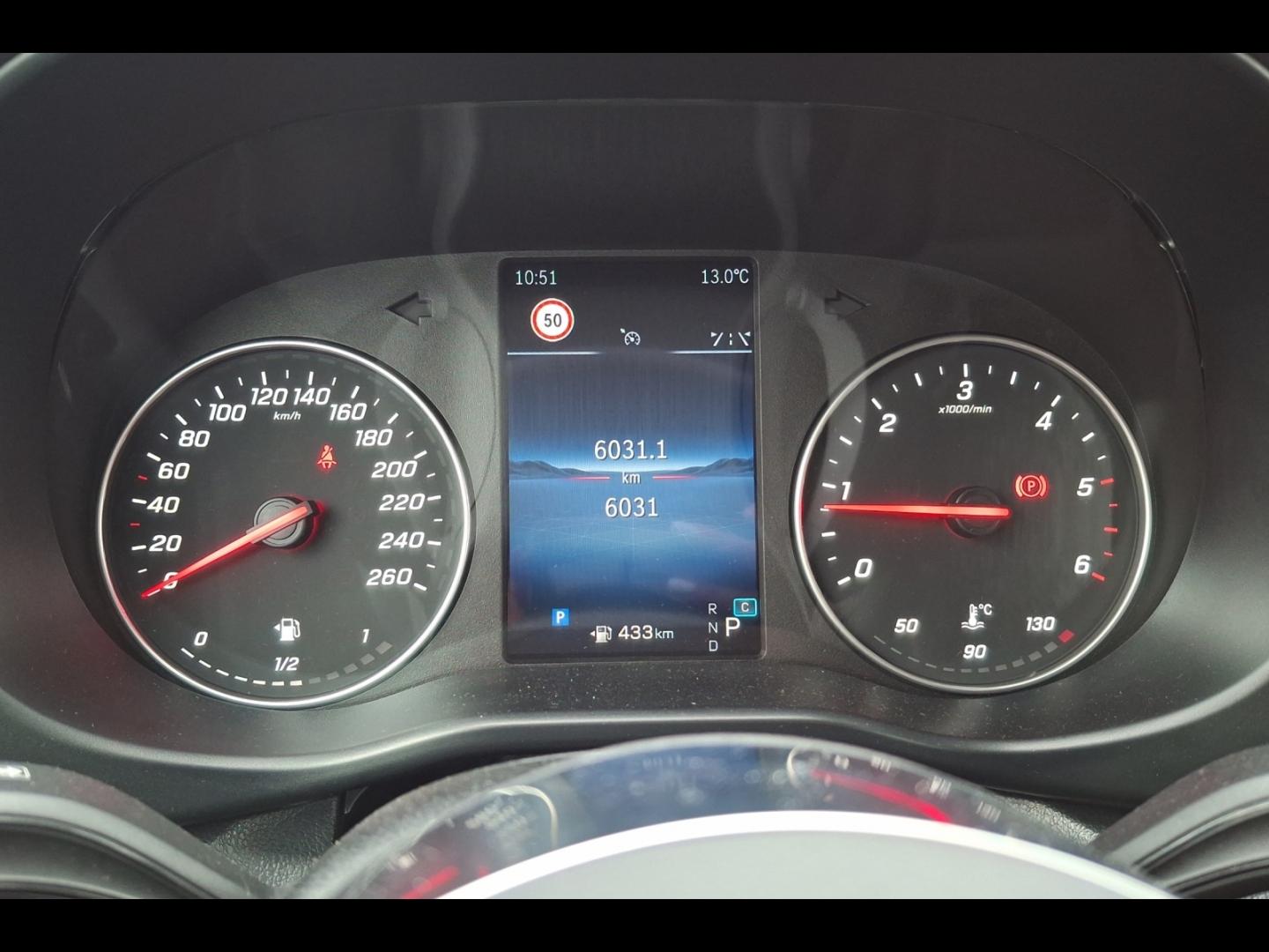 Image MERCEDES-BENZ Vito Fg 119 CDI Mixto Long Select 4X4 Propulsion 9G-Tronic