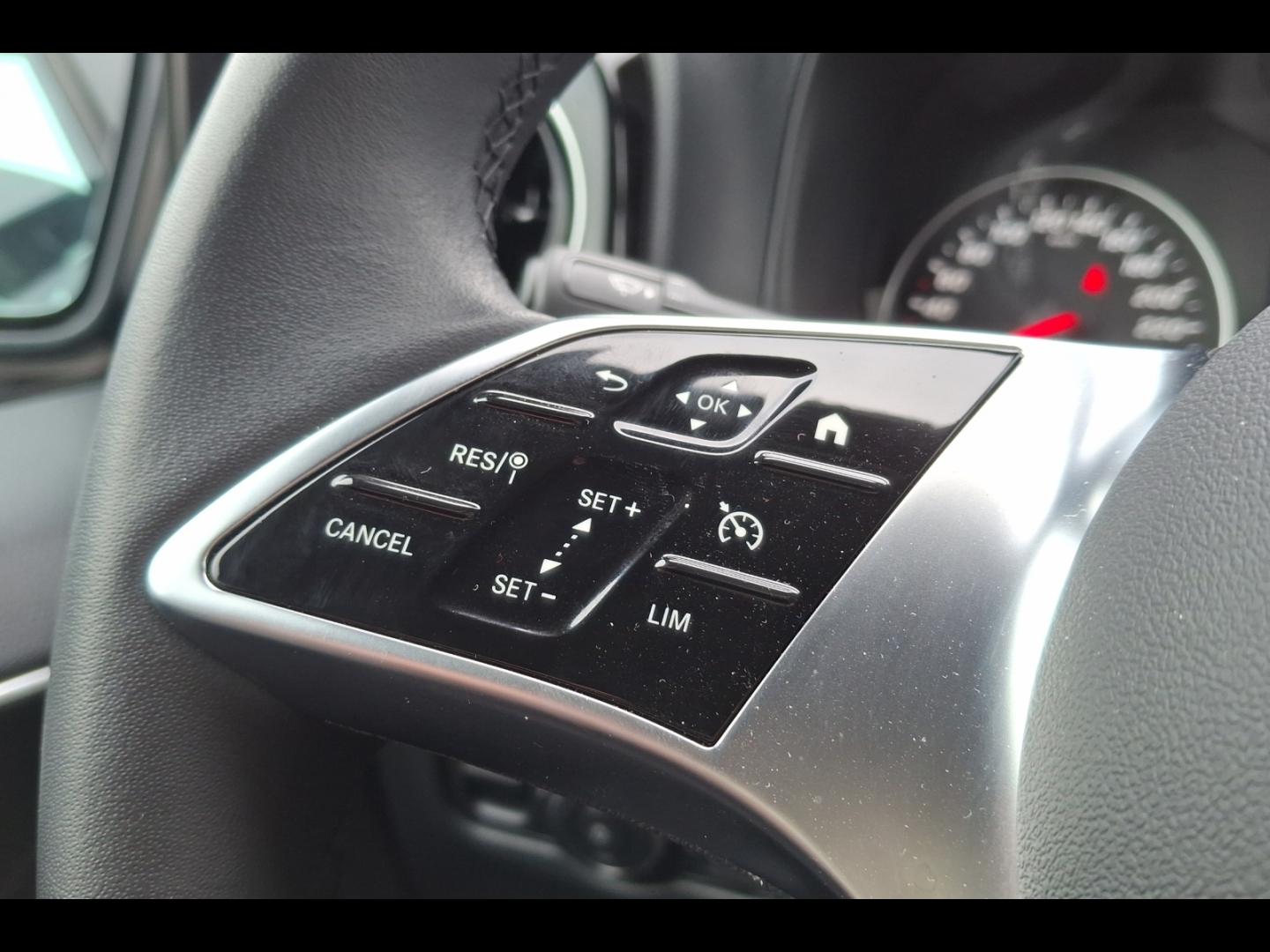 Image MERCEDES-BENZ Vito Fg 119 CDI Mixto Long Select 4X4 Propulsion 9G-Tronic