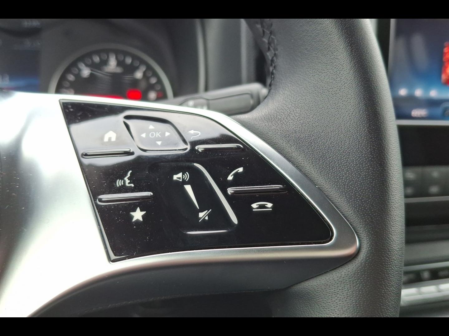 Image MERCEDES-BENZ Vito Fg 119 CDI Mixto Long Select 4X4 Propulsion 9G-Tronic