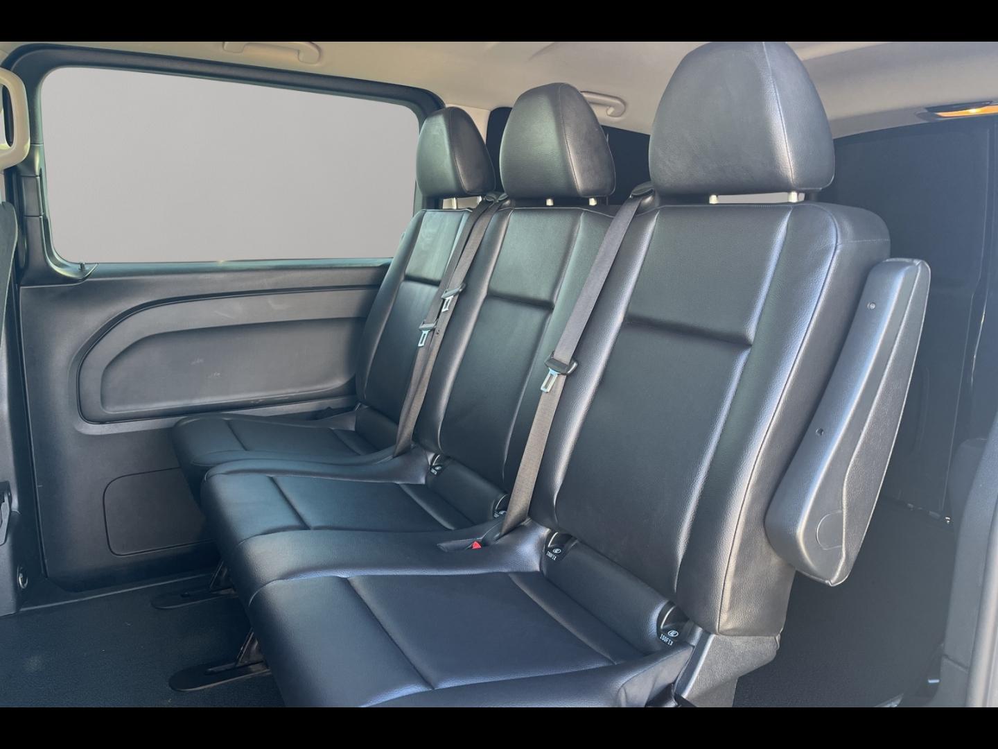 Image MERCEDES-BENZ Vito Fg 114 CDI Mixto Long Select Propulsion 9G-Tronic 6 places
