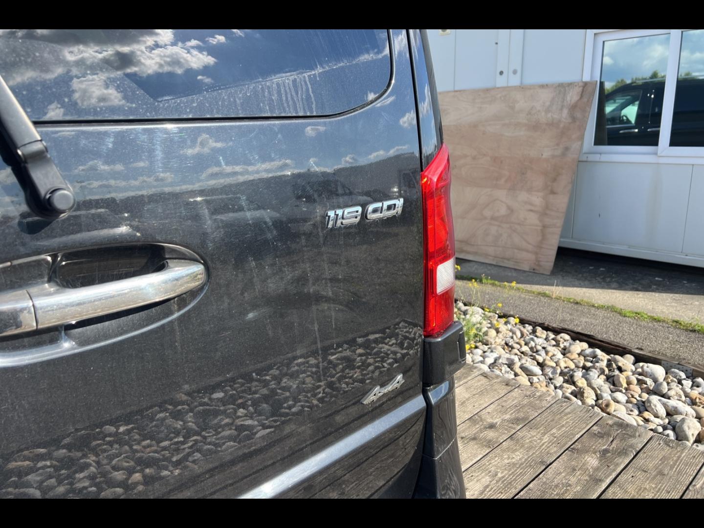Image MERCEDES-BENZ Vito Fg 119 CDI Mixto Long Select 4x4 9G-Tronic