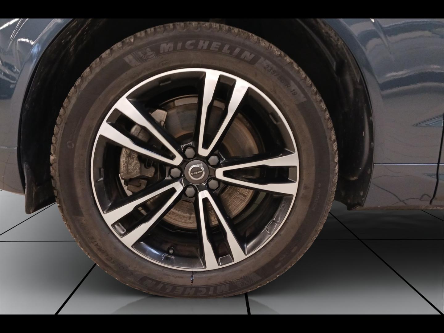 Image VOLVO XC60 T8 Twin Engine 303 + 87ch Business Executive Geartronic