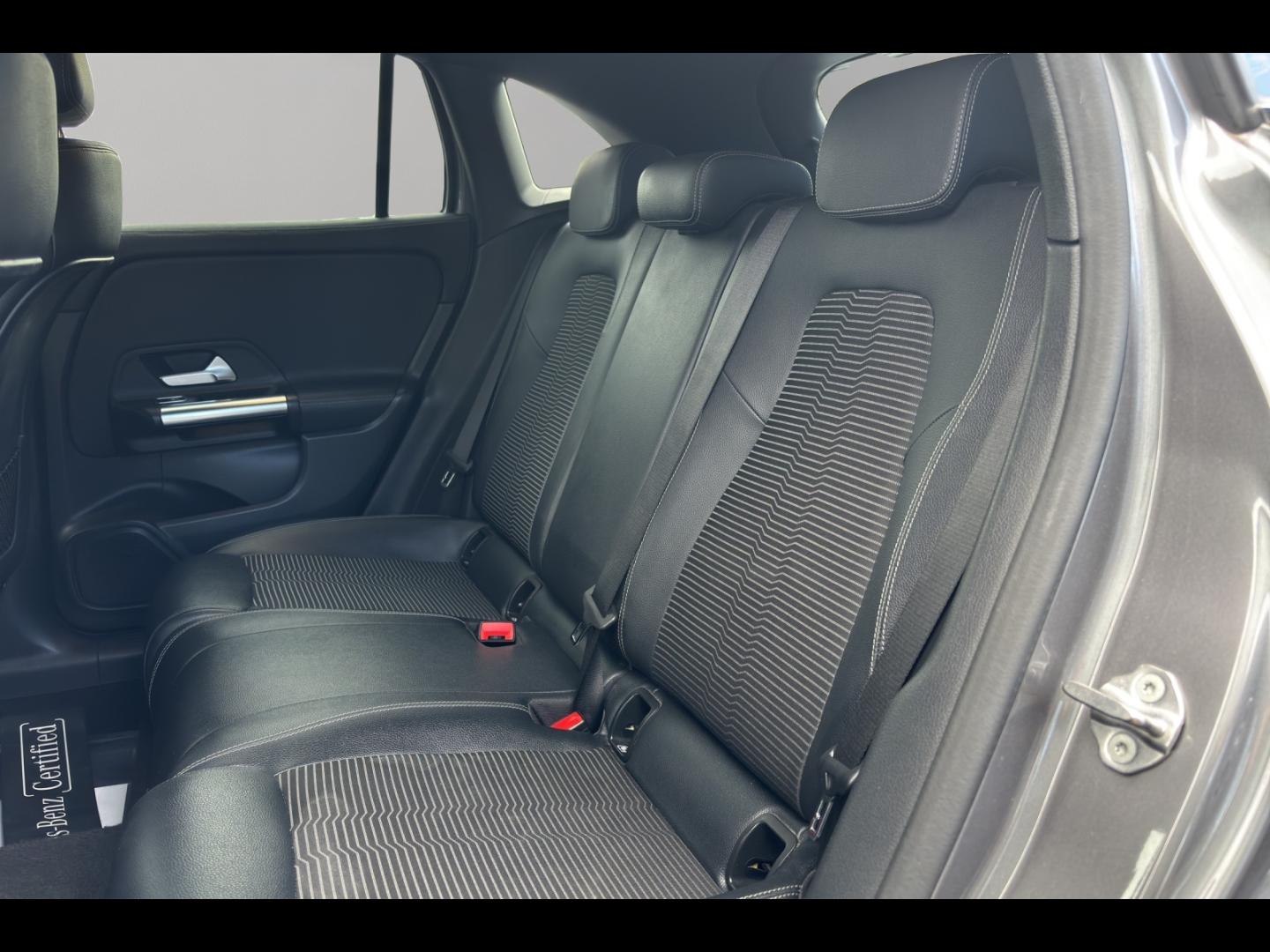 Image MERCEDES-BENZ GLA 200 d 150ch Progressive Line 8G-DCT