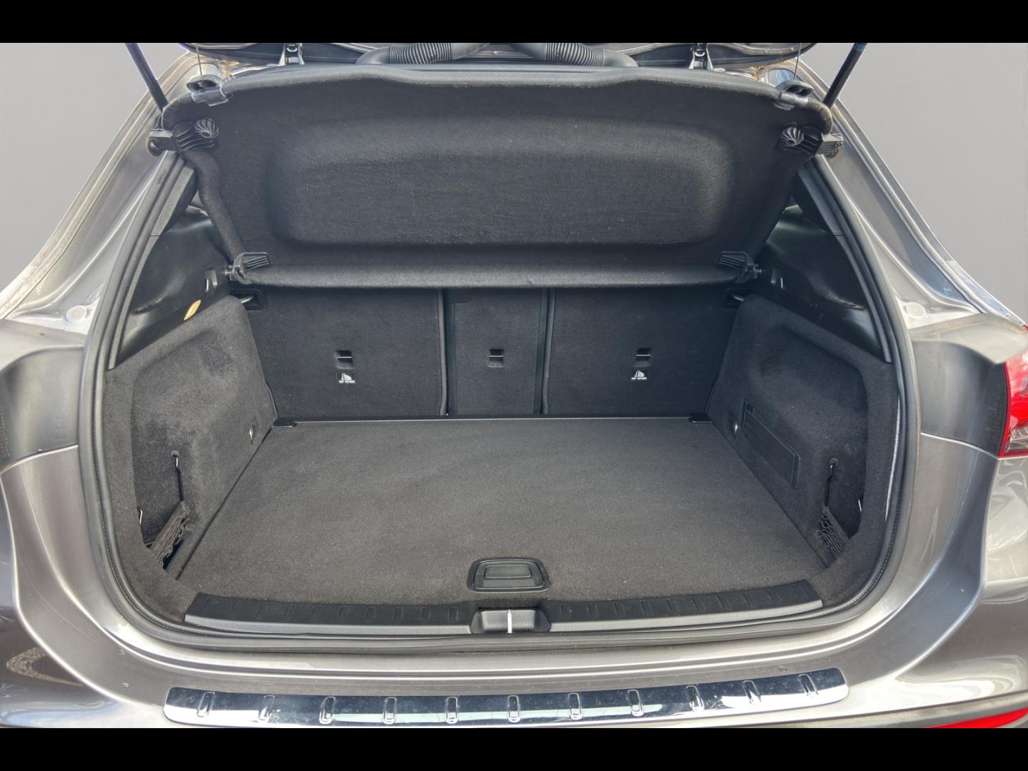 Image MERCEDES-BENZ GLA 200 d 150ch Progressive Line 8G-DCT