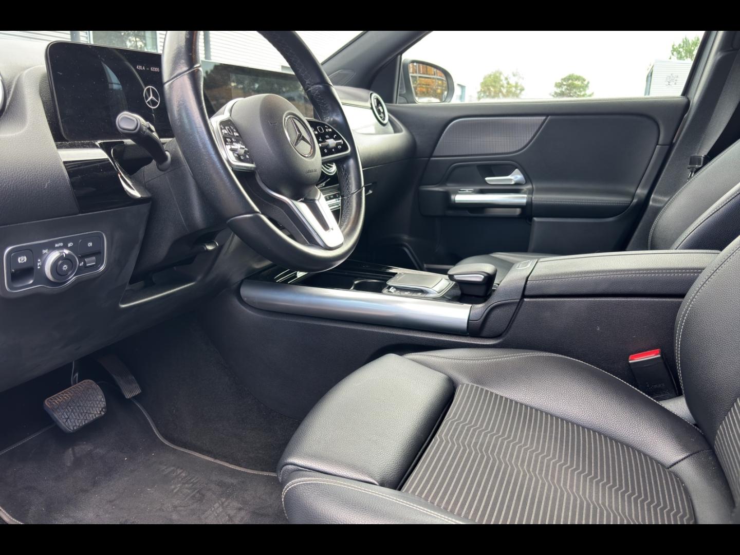 Image MERCEDES-BENZ GLA 200 d 150ch Progressive Line 8G-DCT