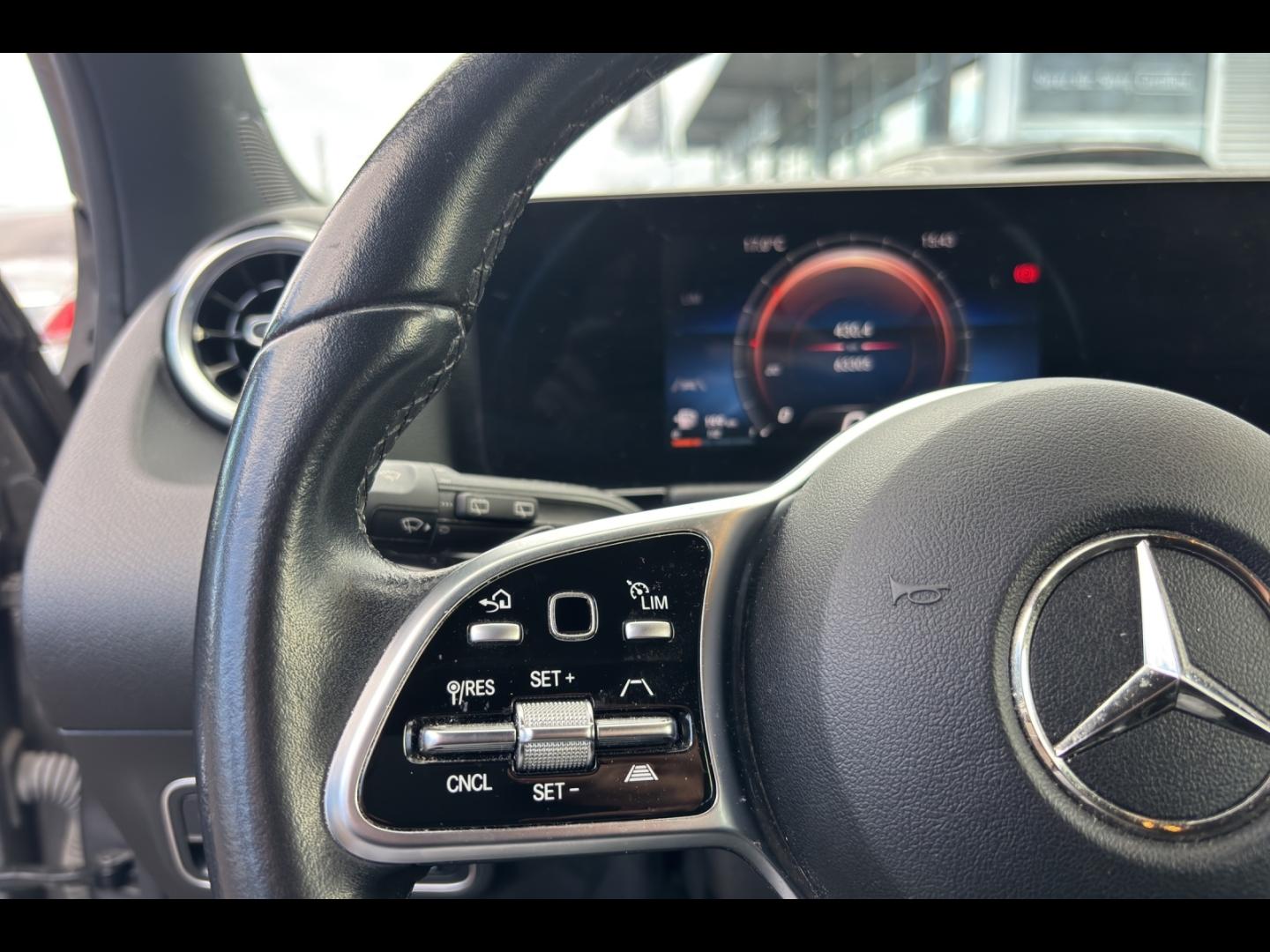 Image MERCEDES-BENZ GLA 200 d 150ch Progressive Line 8G-DCT