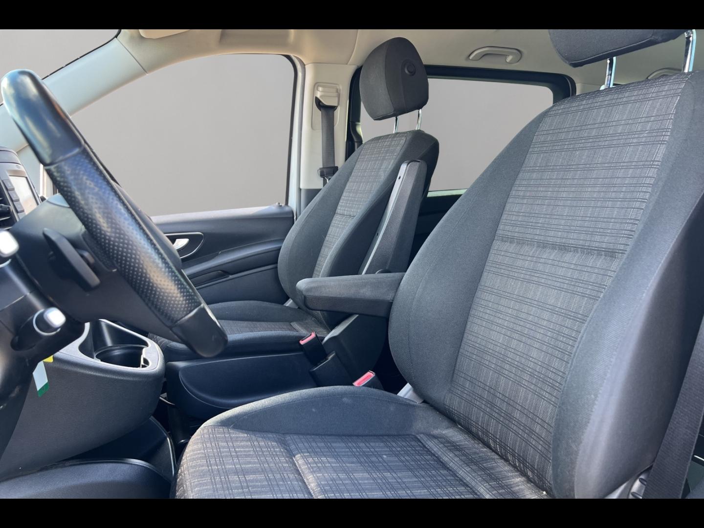 Image MERCEDES-BENZ Vito Fg 119 CDI Mixto Long Select E6 Propulsion