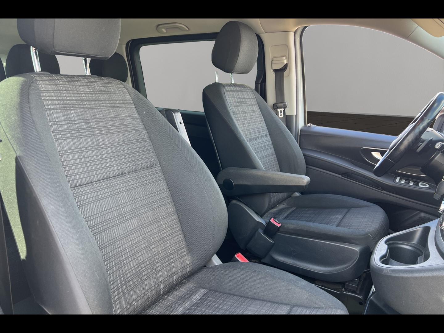 Image MERCEDES-BENZ Vito Fg 119 CDI Mixto Long Select E6 Propulsion