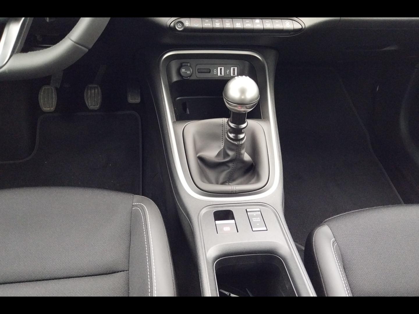 Image JEEP Avenger 1.2 Turbo T3 100ch Altitude +