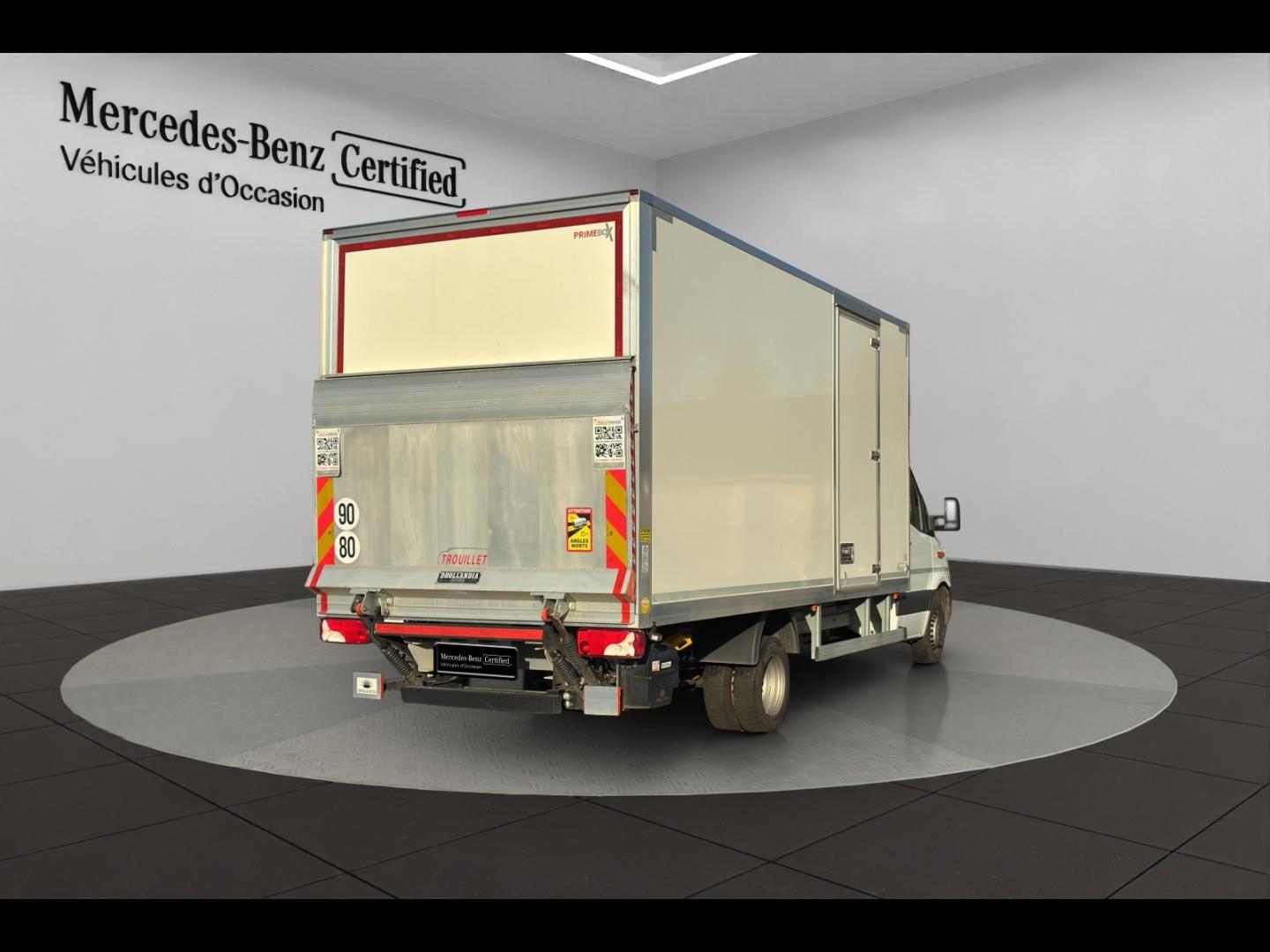 Image MERCEDES-BENZ Sprinter CCb 519 CDI 43 5T Propulsion 9G-Tronic Caisse + hayon