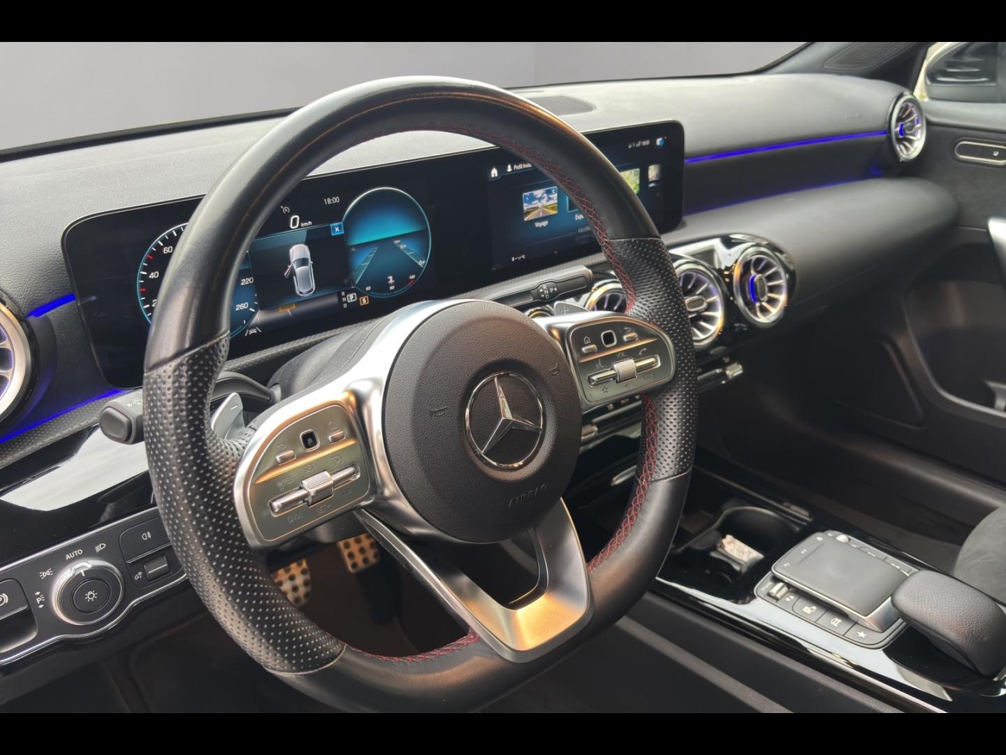 Image MERCEDES-BENZ Classe A 180 d 116ch AMG Line 8G-DCT
