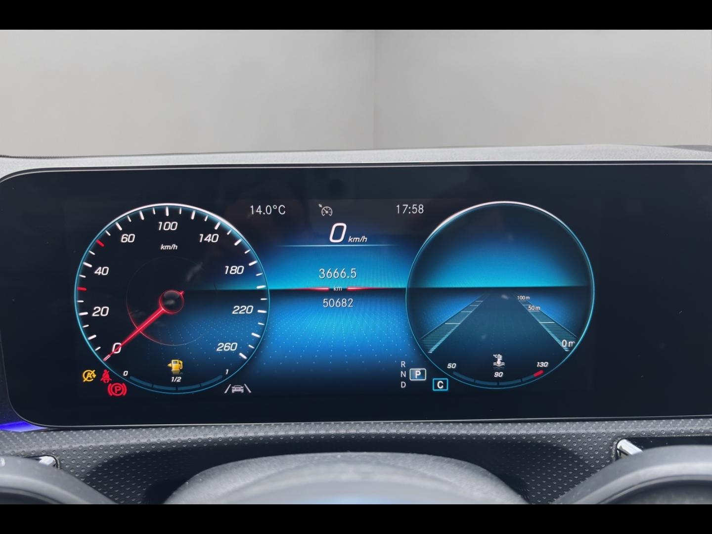 Image MERCEDES-BENZ Classe A 180 d 116ch AMG Line 8G-DCT