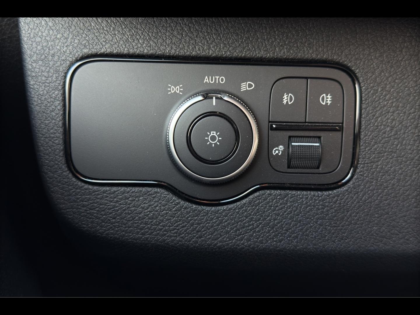 Image MERCEDES-BENZ Sprinter Fg 319 CDI 43 Long 3T5 Pro 9G-Tronic