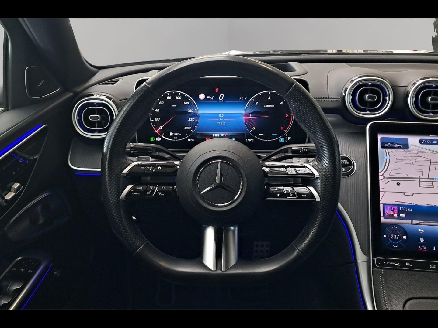 Image MERCEDES-BENZ Classe C 220 d 197ch AMG Line 4Matic