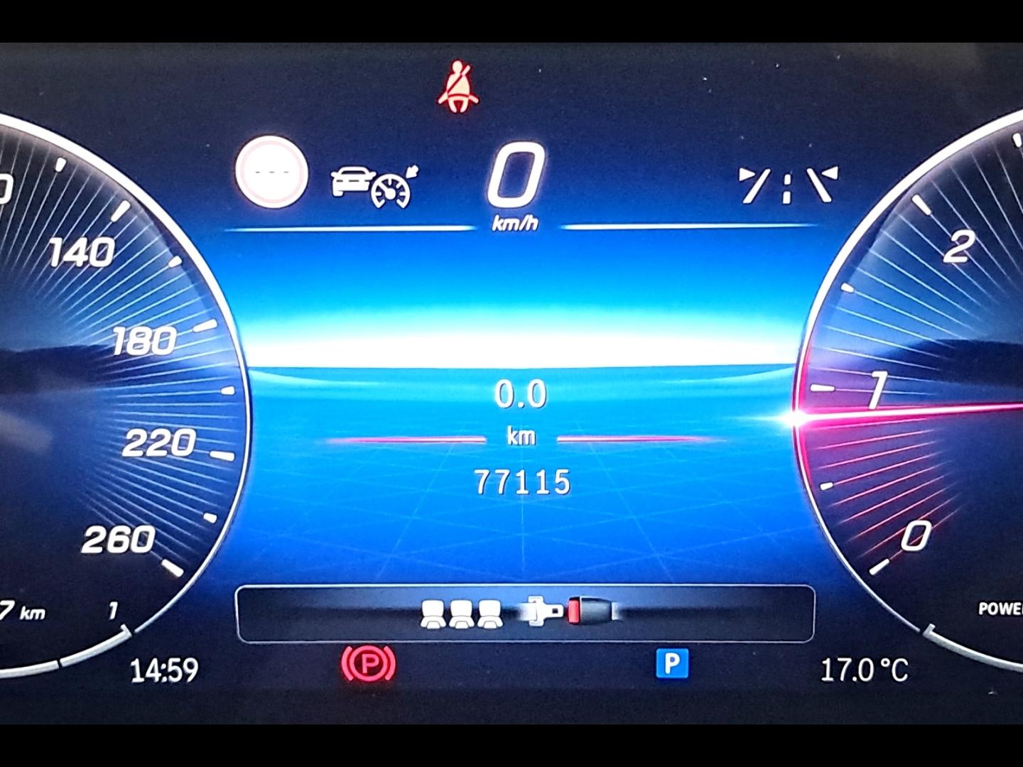 Image MERCEDES-BENZ Classe C 220 d 197ch AMG Line 4Matic