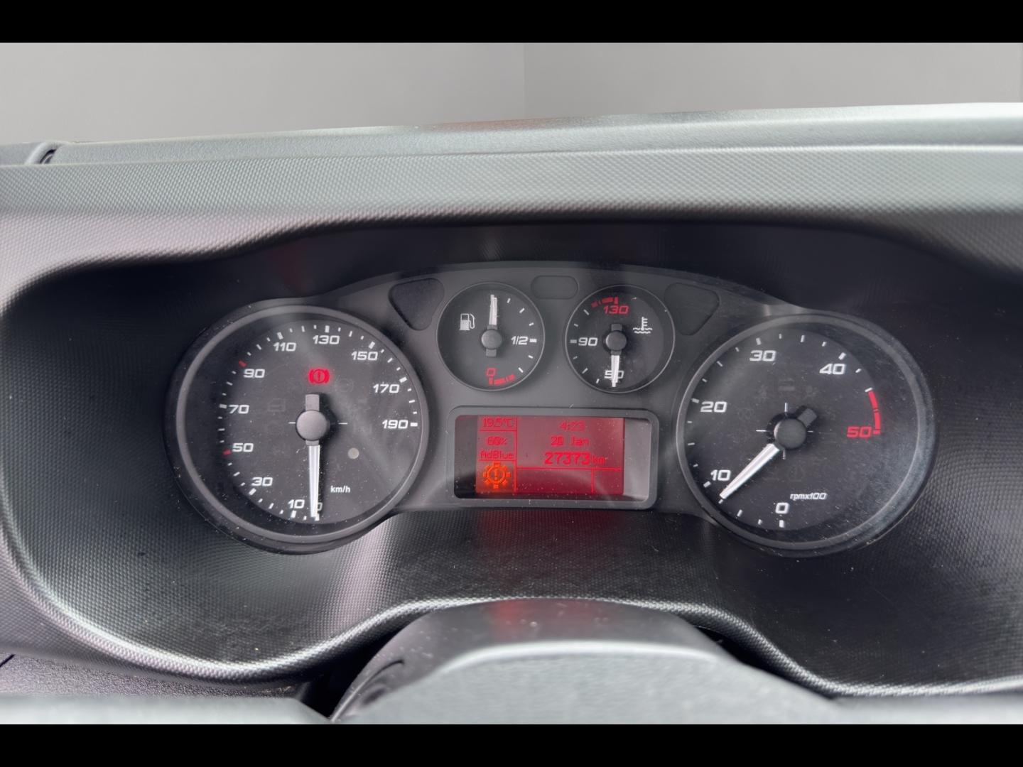 Image IVECO Daily CCb 35C16H 3.0 / Benne 3.30m JPM / 2024 / 27 355kms
