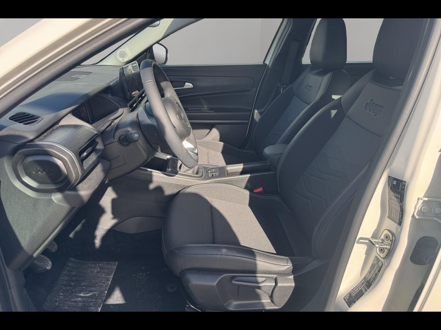 Image JEEP Avenger 1.2 Turbo T3 100ch Altitude